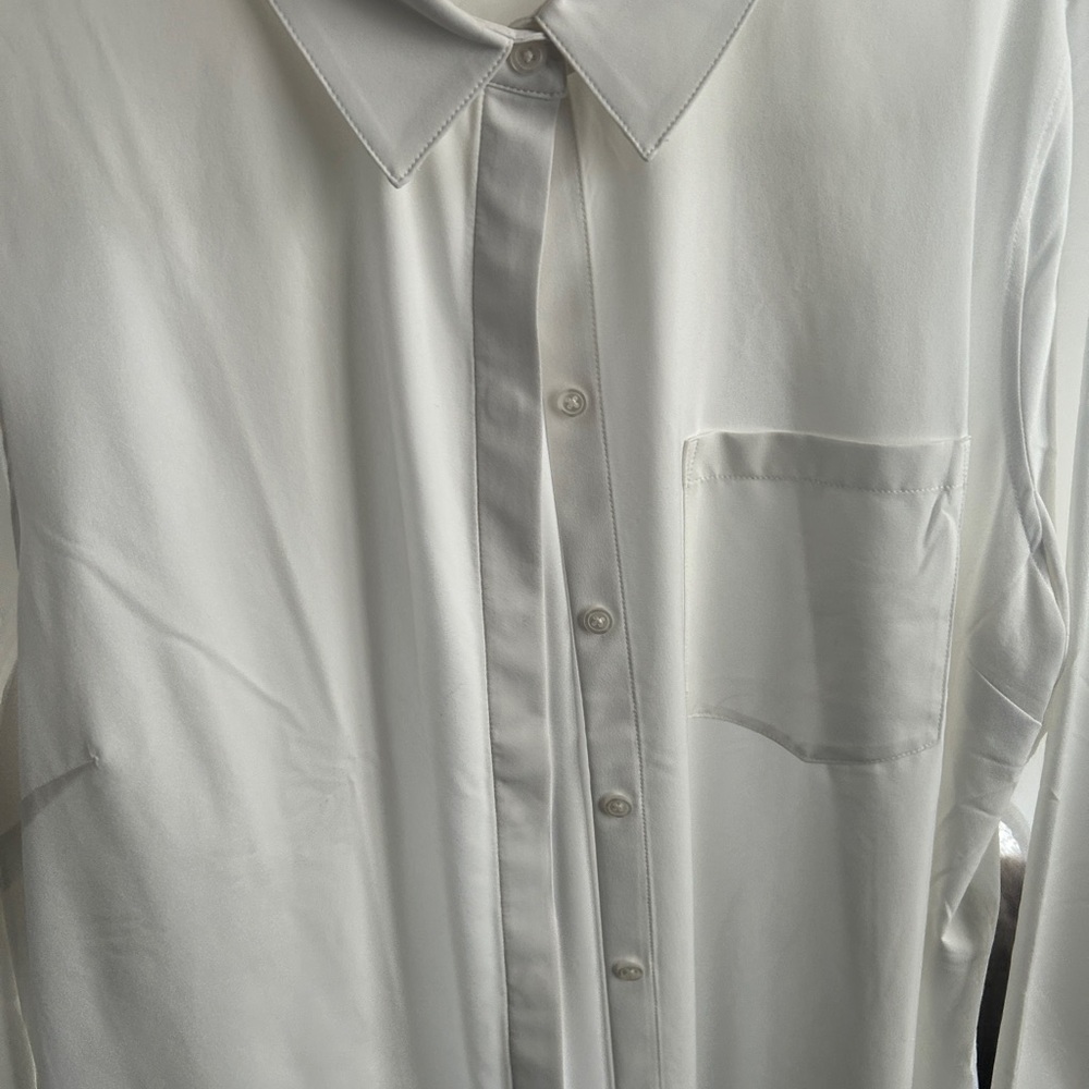 Athleta White Collared Button-Up Blouse - Picture 2 of 6
